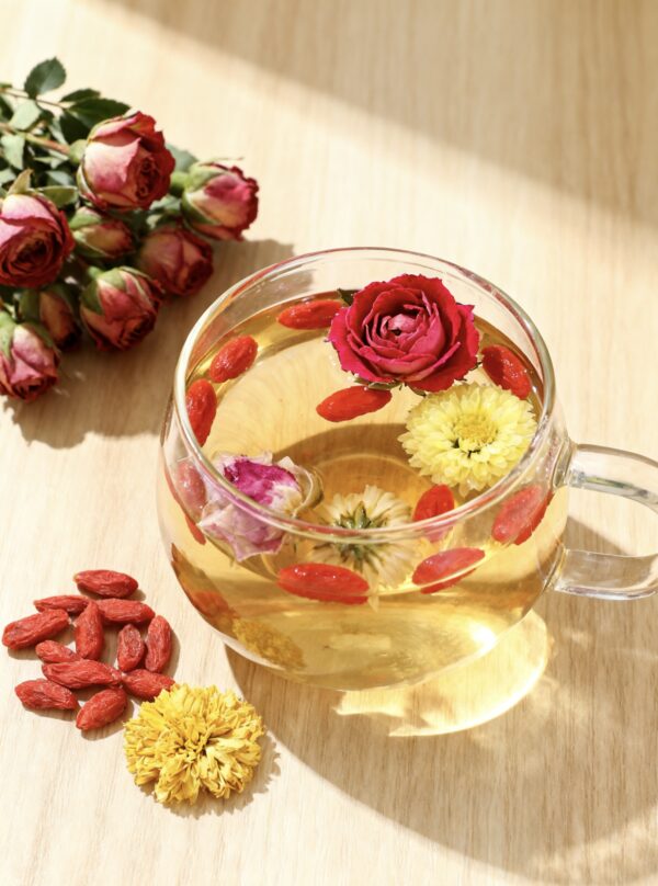 Anxiety-Relieving Warm Heart Tea / Rose + Chrysanthemum + Wolfberry