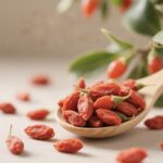 Replenishing blood and invigorating qi / chrysanthemum / red dates / wolfberry